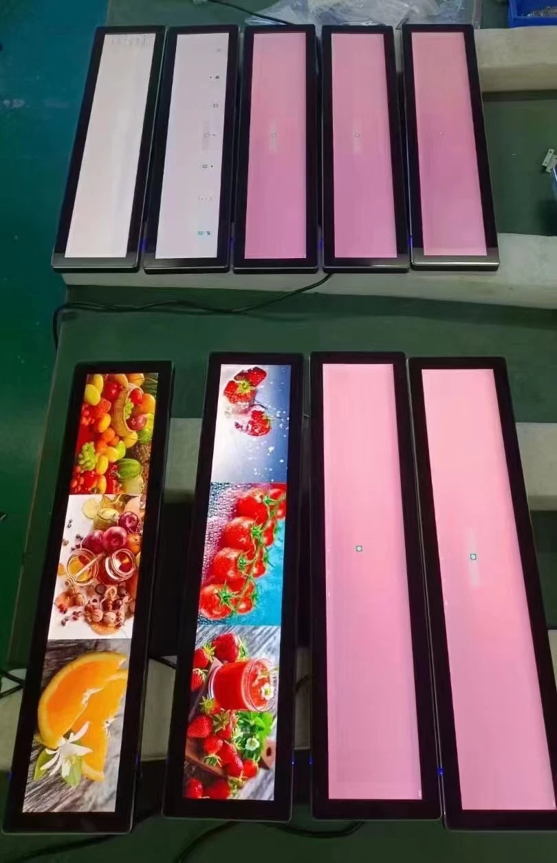 Stretched bar LCD display